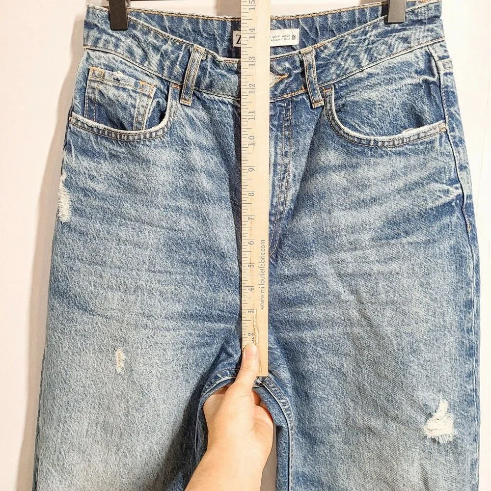 Zara Women's Jeans Size 6 Medium Wash High Rise Tapered Leg Distressed Holes Mom - Picture 5 of 7